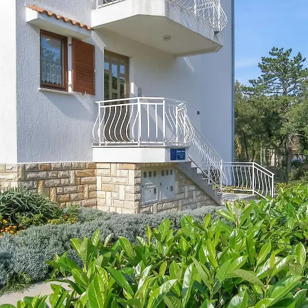 Appartement Fuma-6 By Interhome Jadranovo