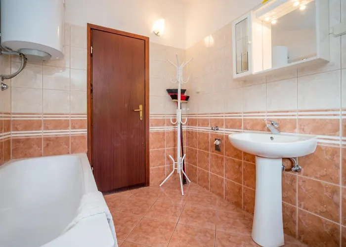 Fuma-6 By Interhome Jadranovo